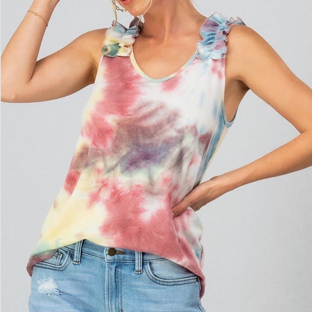 HP🎉🎊🔥TIE DYE RUFFLED SHOULDER SLEEVELESS TOP